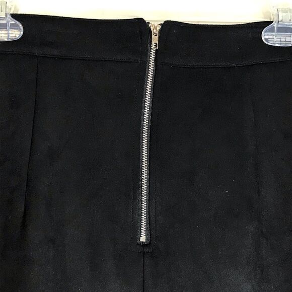 Andree by Unit Beaded Embroidered Brushed Poly Spandex Skirt Scalloped Hemline - Picture 5 of 11